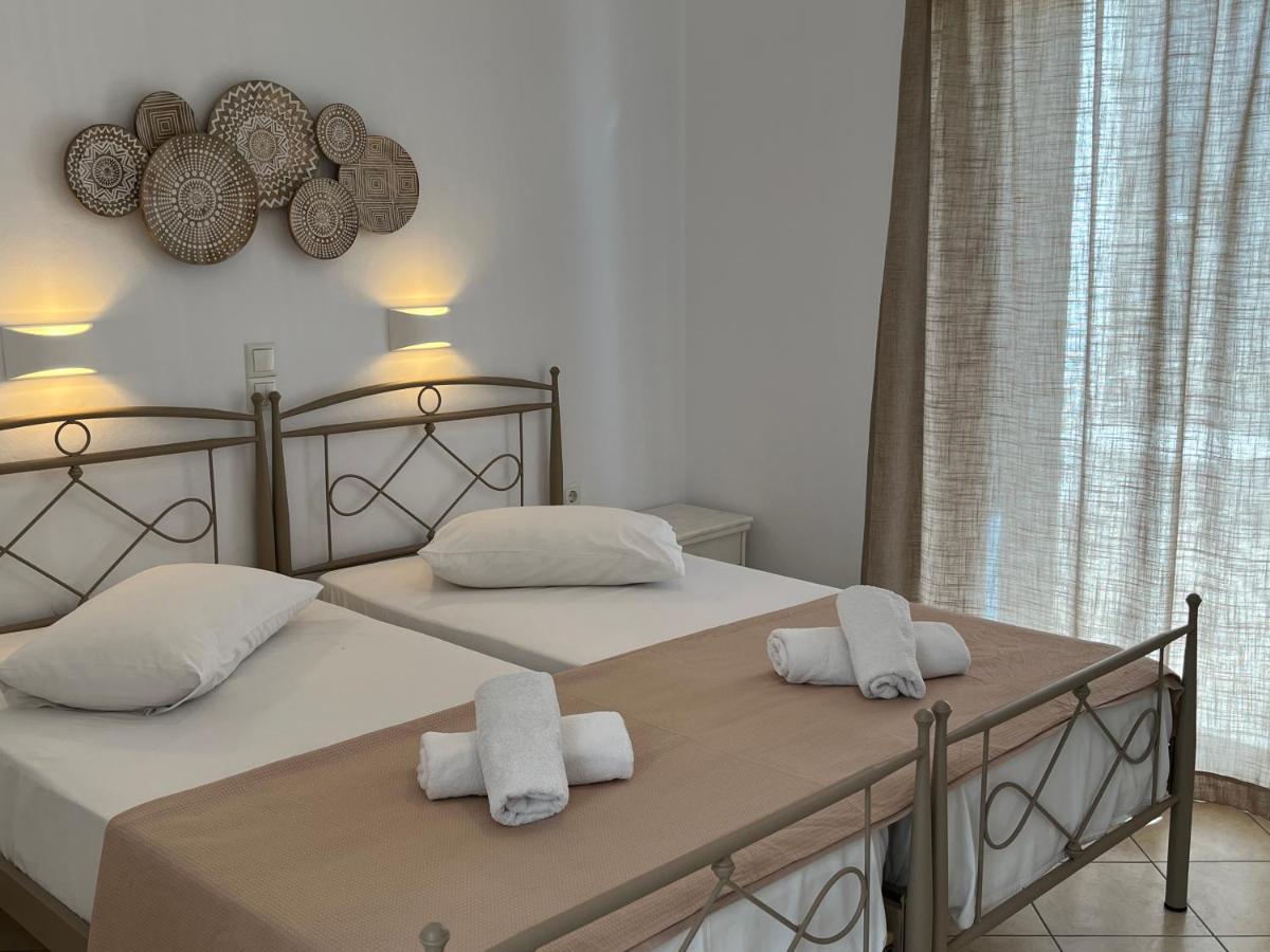 Hotel Chrisoula Antiparos Exterior photo